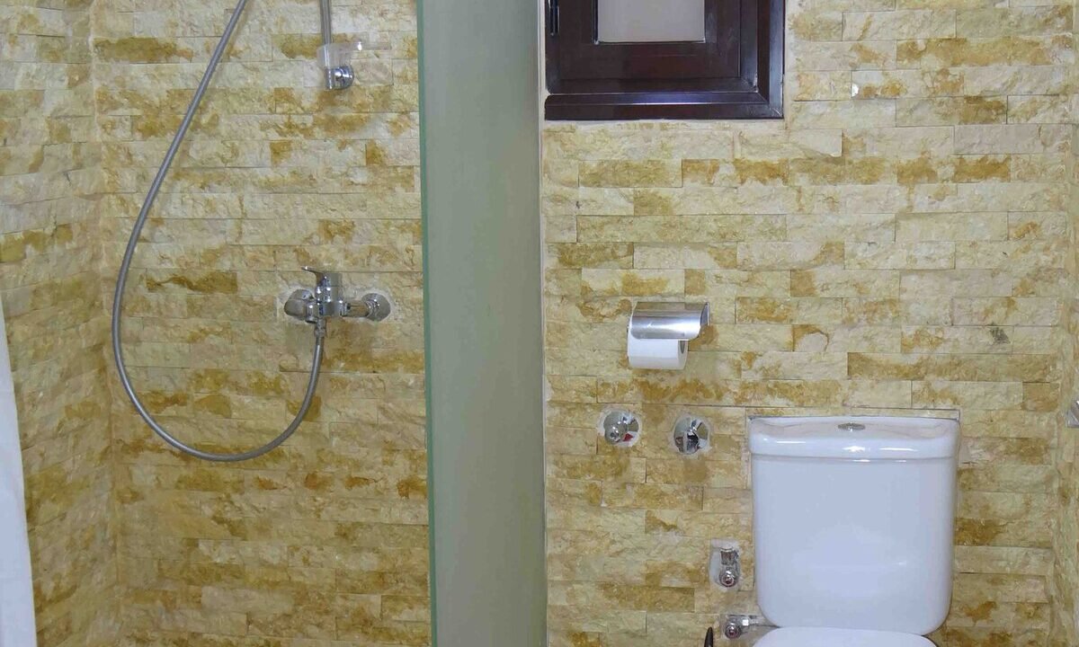 305e7a54-669b-442b-8344-3d481e184b08 (1)